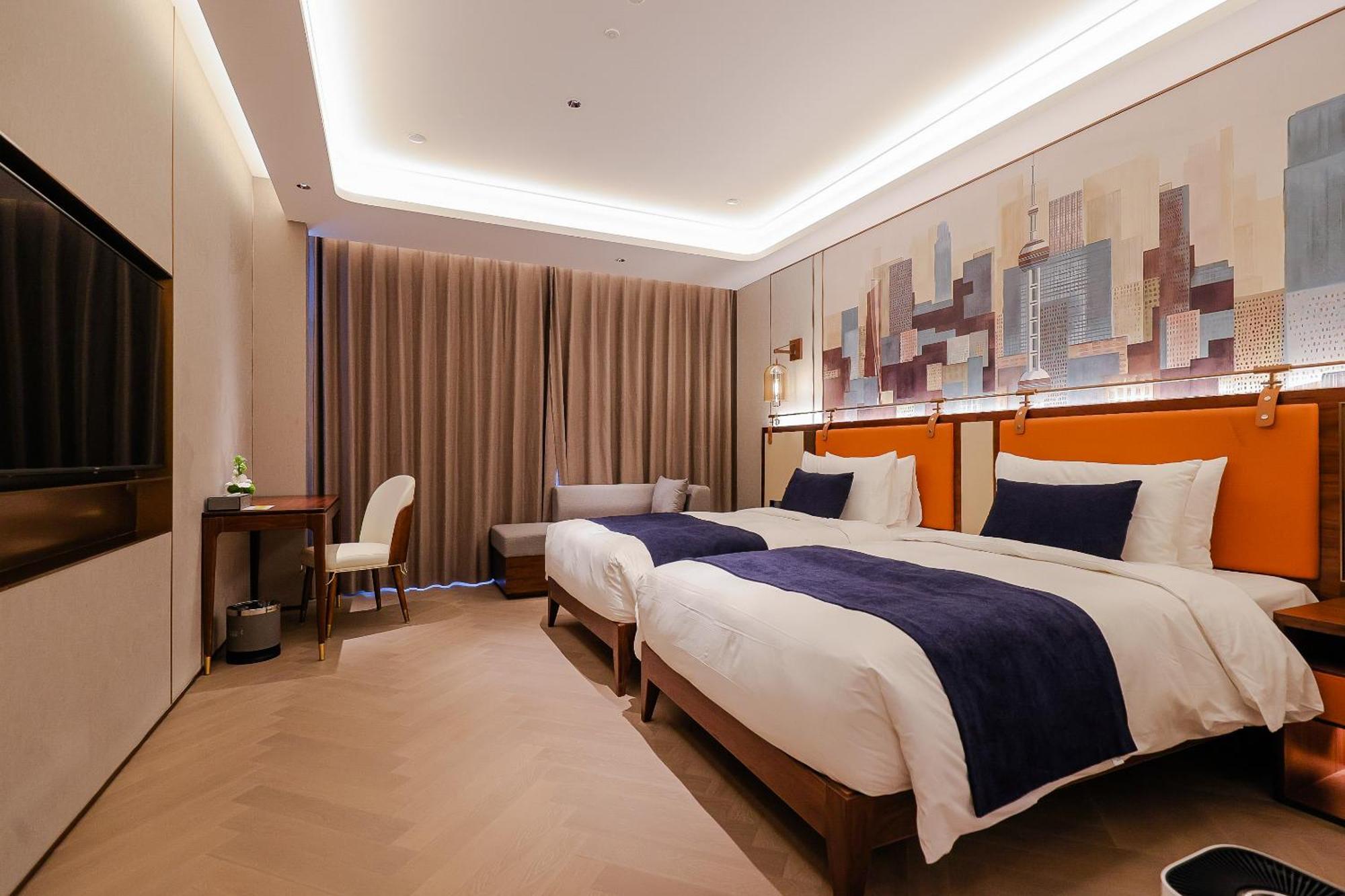Hongqiao Yankuang Tulip Shanghai